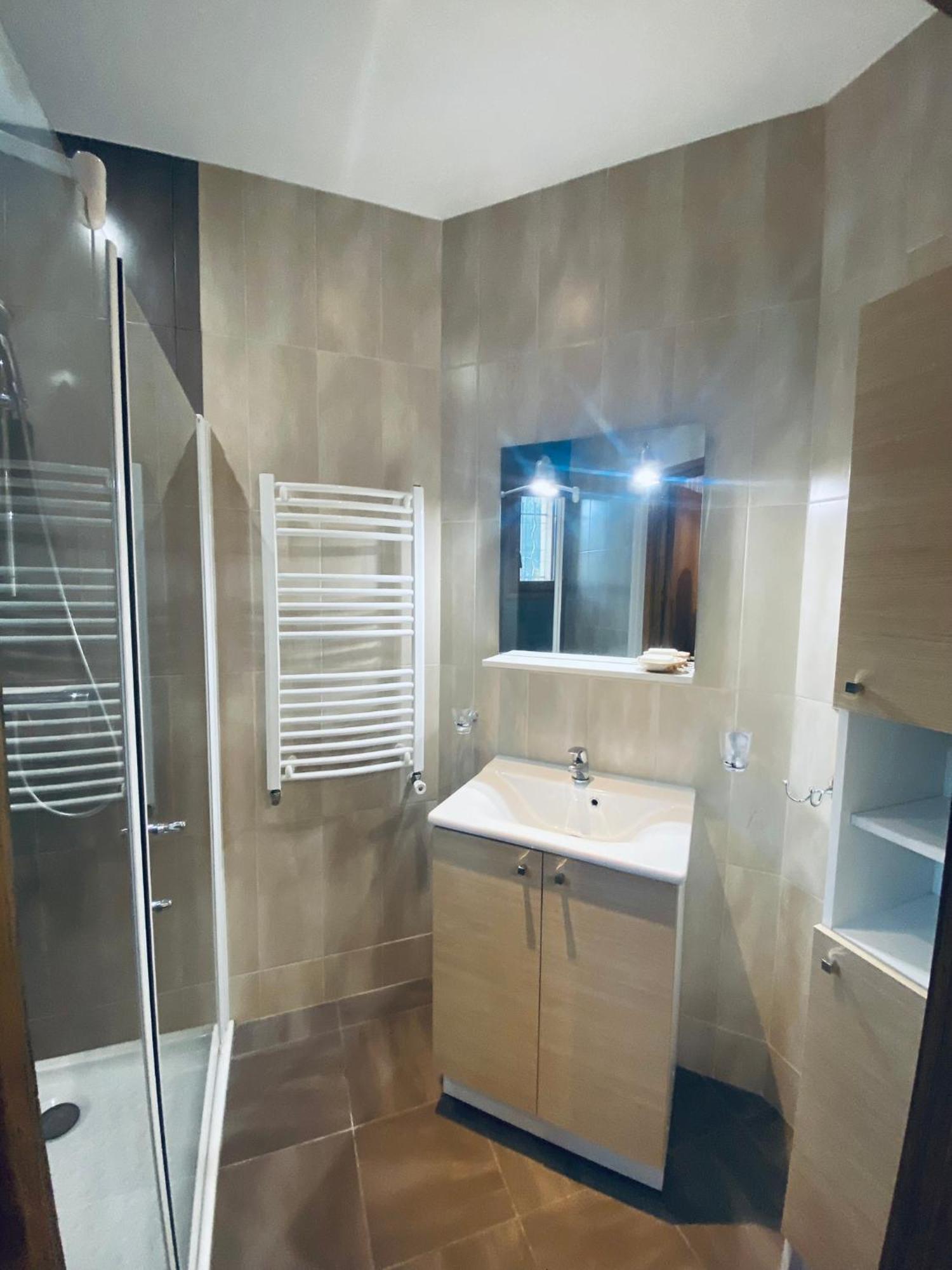 Le Hibou Heureux Bed & Breakfast Bezenac Ngoại thất bức ảnh