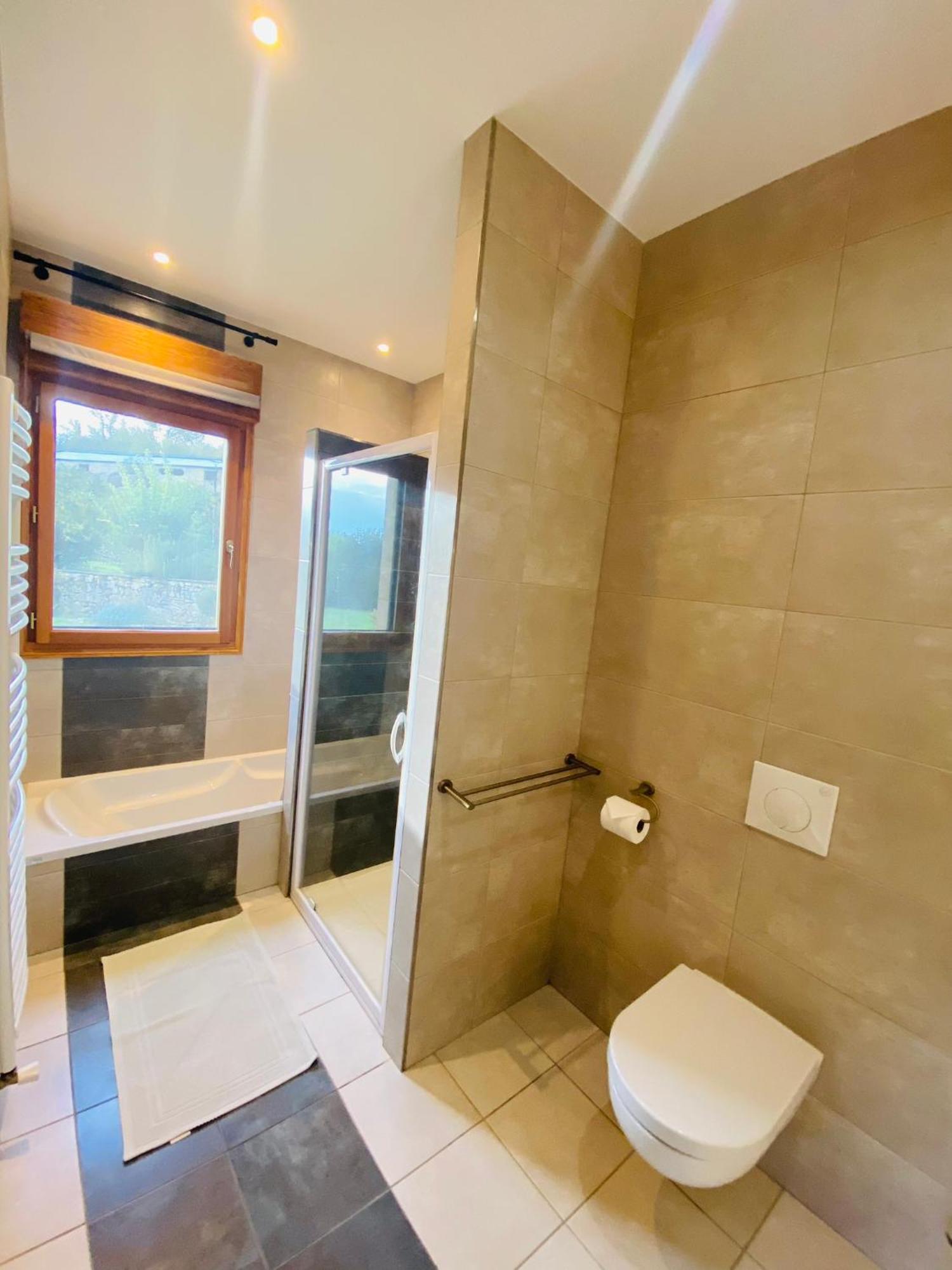 Le Hibou Heureux Bed & Breakfast Bezenac Ngoại thất bức ảnh